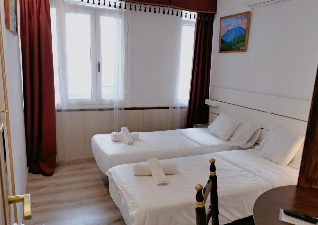 Barcelona Coronahostal Badalona Ngoại thất bức ảnh