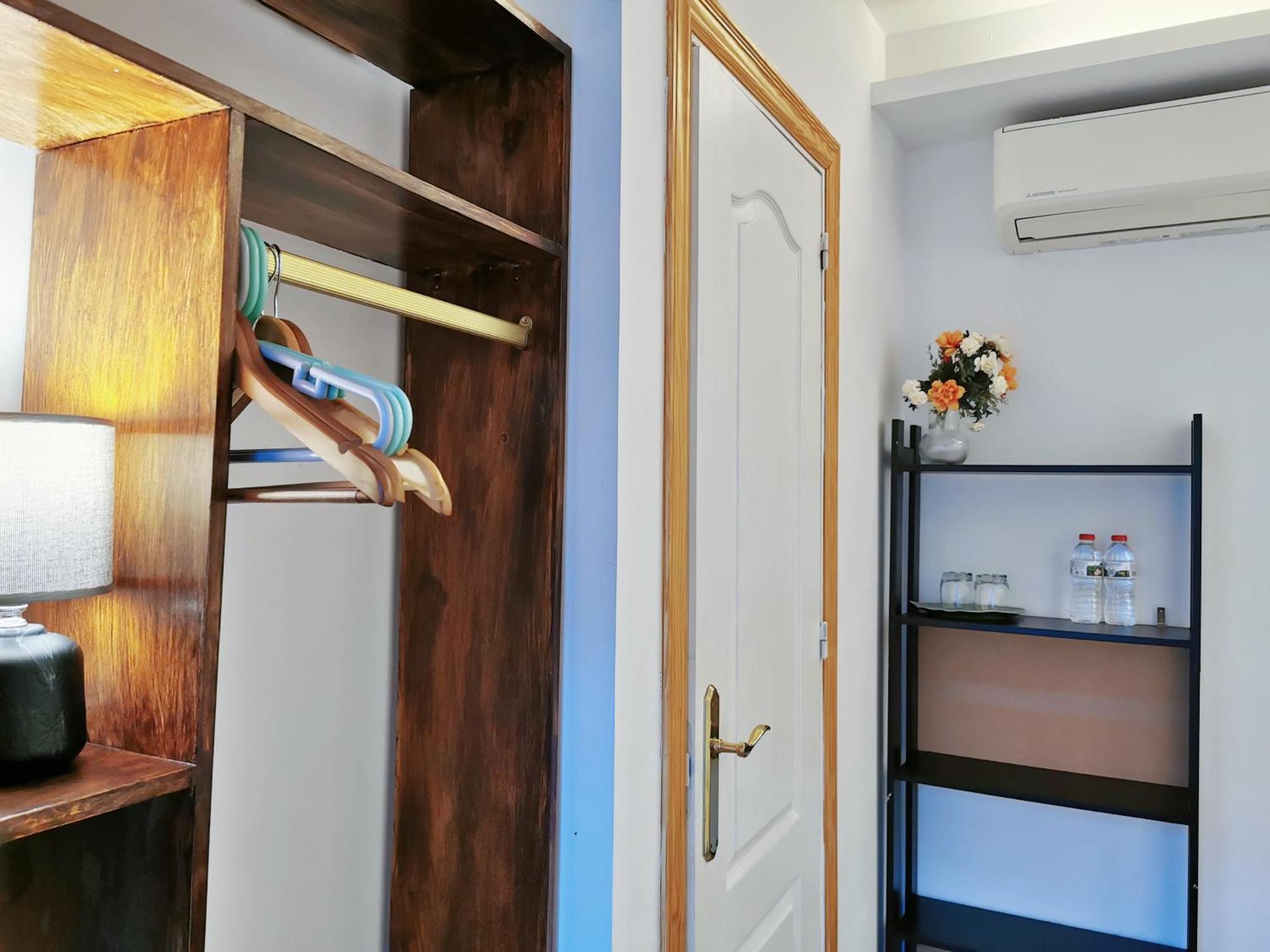 Barcelona Coronahostal Badalona Ngoại thất bức ảnh